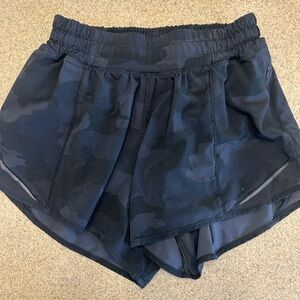Lululemon Hotty Hot Shorts